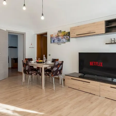 Sevenlife - Centro Storico 4 People & Pet Friendly