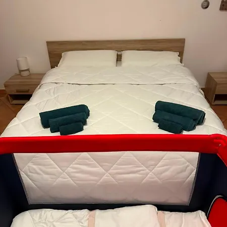 Apartment Sevenlife - Centro Storico 4 People & Pet Friendly Ivrea