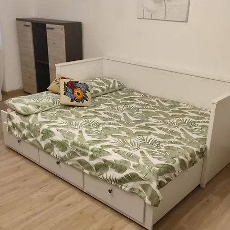 Sevenlife - Centro Storico 4 People & Pet Friendly Apartment
