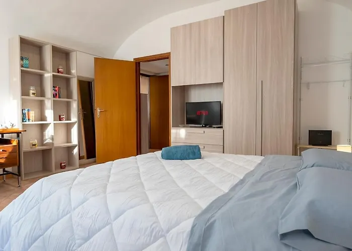 Apartamento Sevenlife - Centro Storico 4 People & Pet Friendly Ivrea