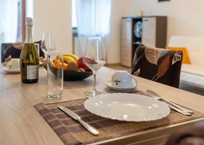 Sevenlife - Centro Storico 4 People & Pet Friendly Apartamento Ivrea